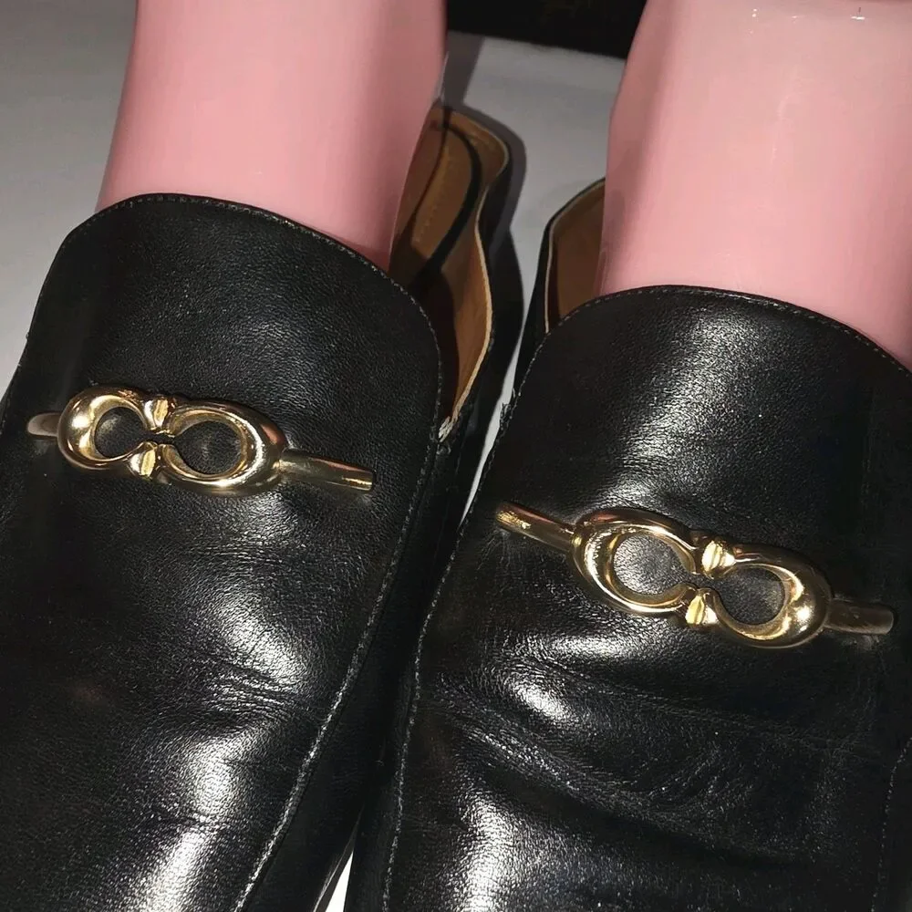 Coach Sz 8.5 Sienna Gold Metal CC Logo Black Leather Preppy Slide Mule Loafers